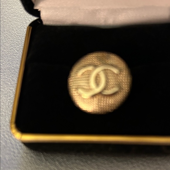 Gold-Tone Button Accessory - Picture 8 of 11